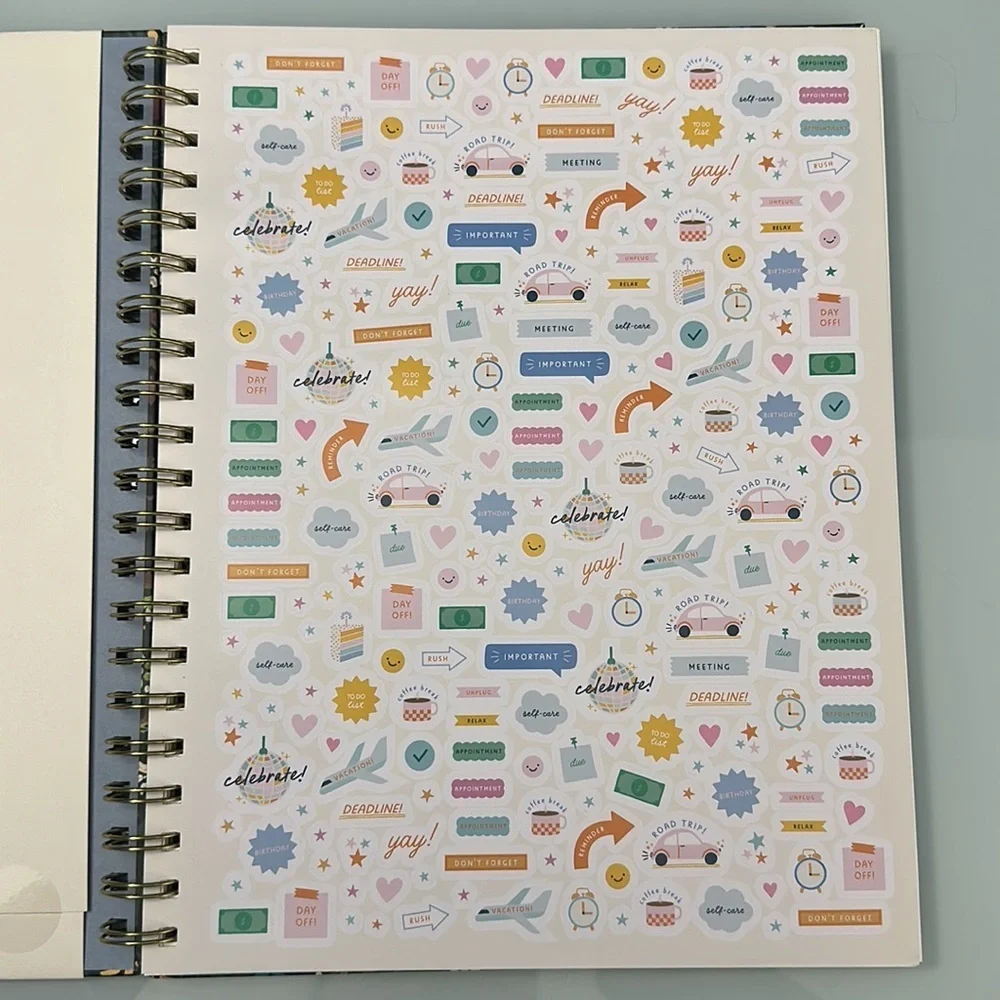 NWT Orange Circle Studio 17-Month Planner